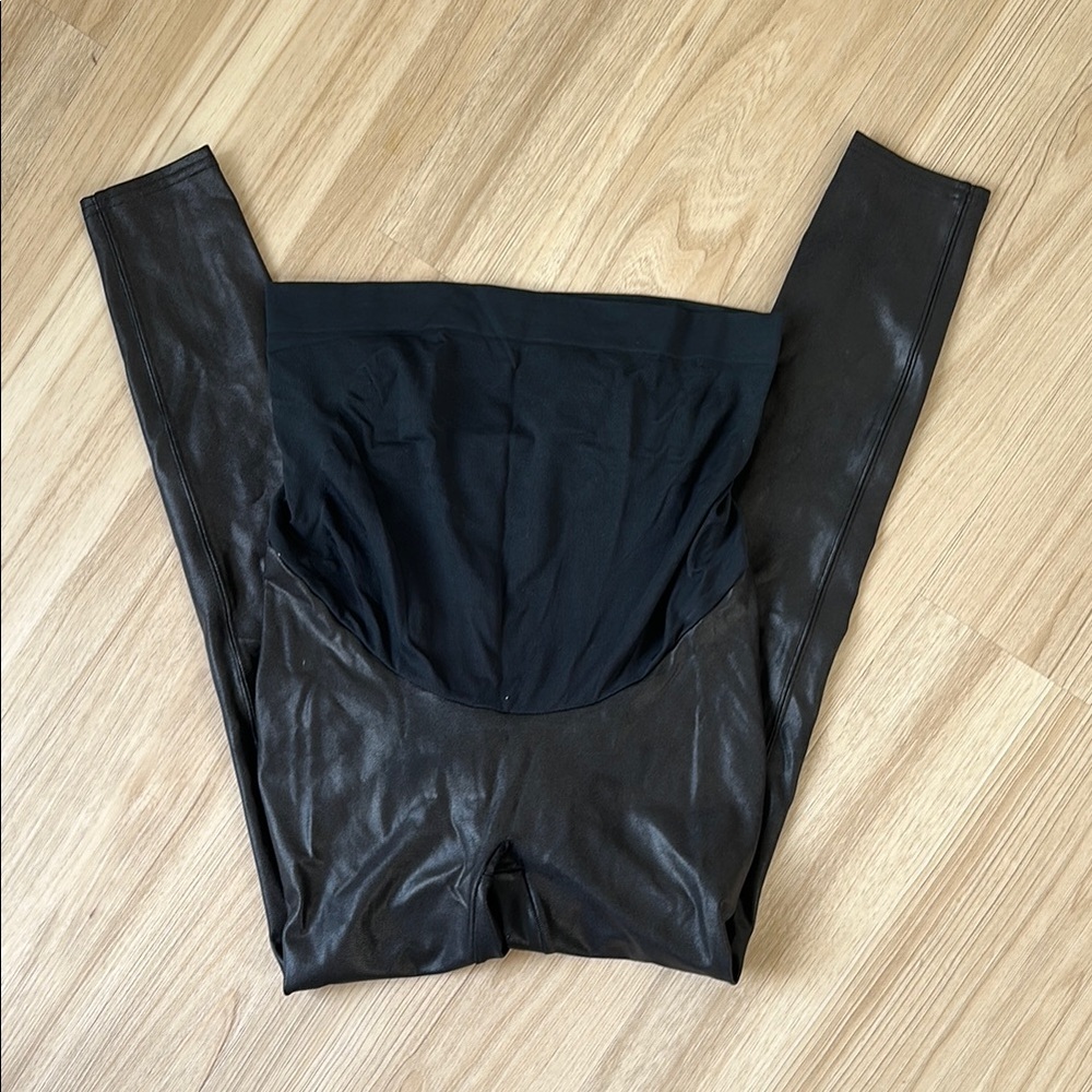 Maternity Spanx Black Faux Leather Leggings - Picture 3 of 4